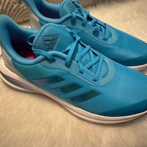 Adidas size 8 women shoe